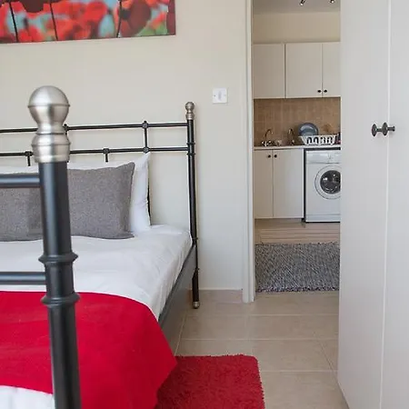 Nest דירה Paphos